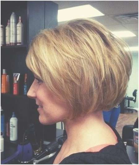 18 Hottest Bob Hairstyles – Popular Haircuts Pertaining To Short Bob Hairstyles For Women (View 8 of 15)
