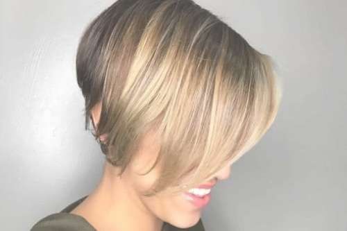 2018's Best Bob Hairstyles & Haircuts For Women In New Bob Haircuts (View 4 of 15)
