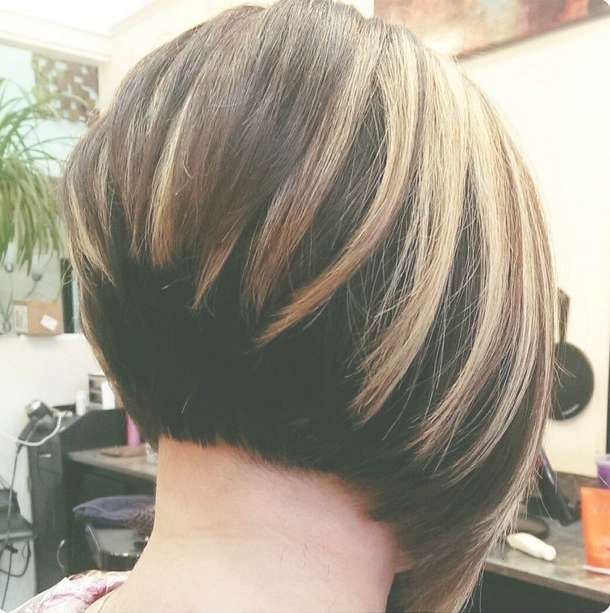 21 Hottest Stacked Bob Hairstyles – Hairstyles Weekly With Stacked Bob Haircuts (View 7 of 15)