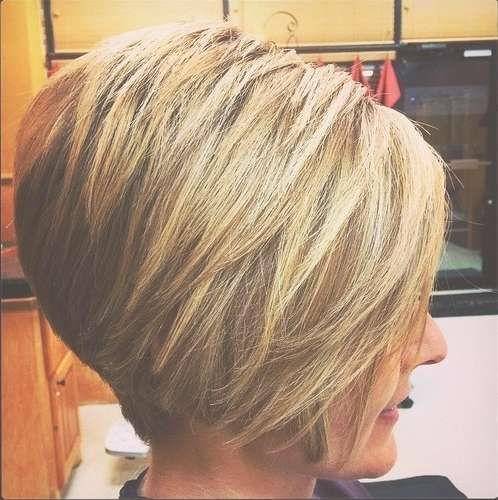 23 Stylish Bob Hairstyles 2017:easy Short Haircut Designs For Women Inside Short Layered Bob Haircuts For Thick Hair (View 6 of 15)