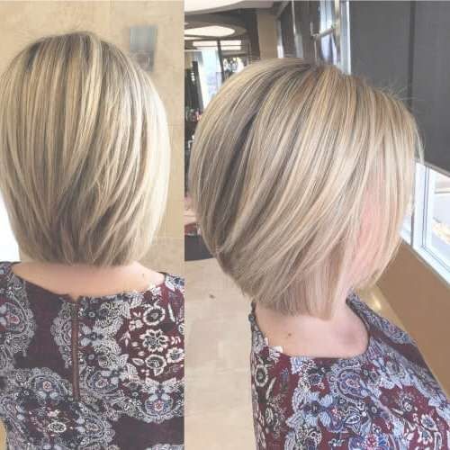 25 Top Short Bob Hairstyles & Haircuts For Women In 2018 Inside Short Bob Hairstyles (View 3 of 15)