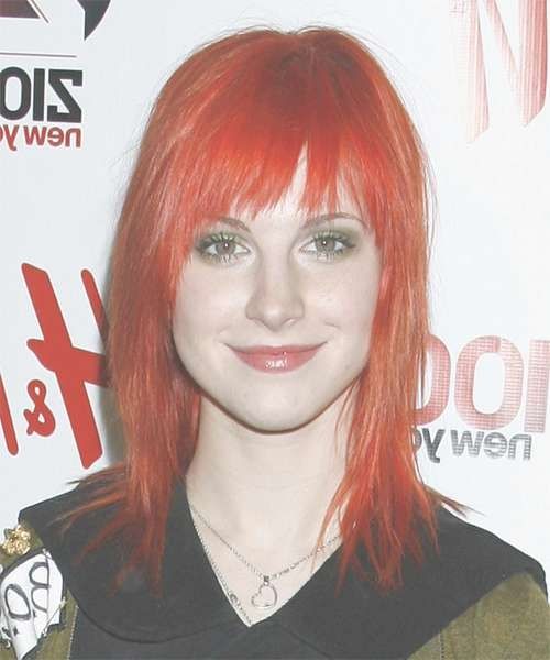 Hayley Williams Hairstyles For 2018 | Celebrity Hairstyles Regarding Hayley Williams Bob Haircuts (View 13 of 15)