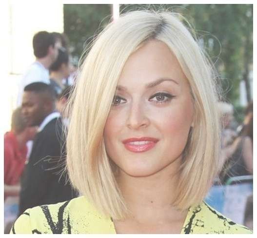 Long Layered Bob For Thick Hair – Long Hairstyles For Round Faces For Long Bob Haircuts For Round Faces (Photo 10 of 15)