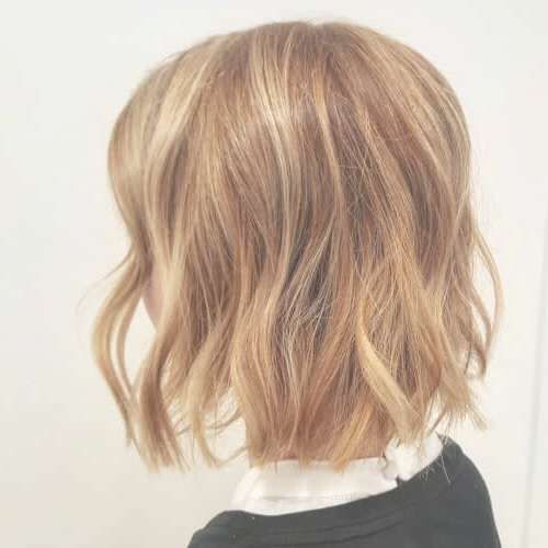 These 35 Medium Bob Hairstyles Are Trending For 2018 Throughout Medium Bob Haircuts For Women (View 4 of 15)