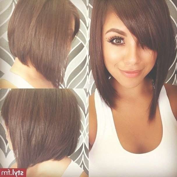 10 Chic Inverted Bob Hairstyles: Easy Short Haircuts – Popular With Regard To Uneven Bob Haircuts (Photo 16 of 25)