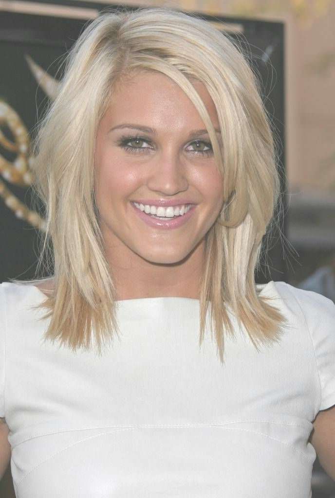 104 Best Pretty Hair Images On Pinterest | Hair Cut, Hairstyle Inside Most Recently Side Swept Medium Hairstyles (Photo 14 of 15)