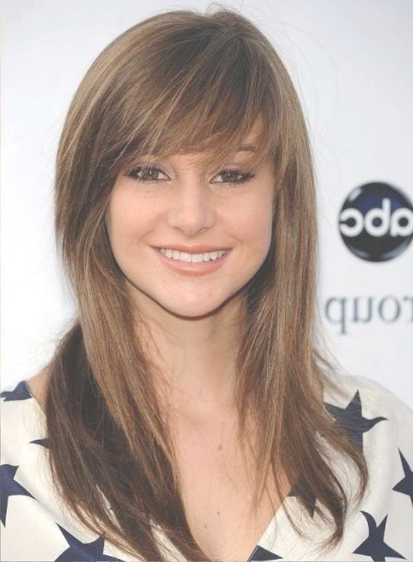 111 Best Layered Haircuts For All Hair Types [2018] – Beautified With Regard To Most Up To Date Medium Hairstyles With Layers And Side Bangs (View 4 of 25)