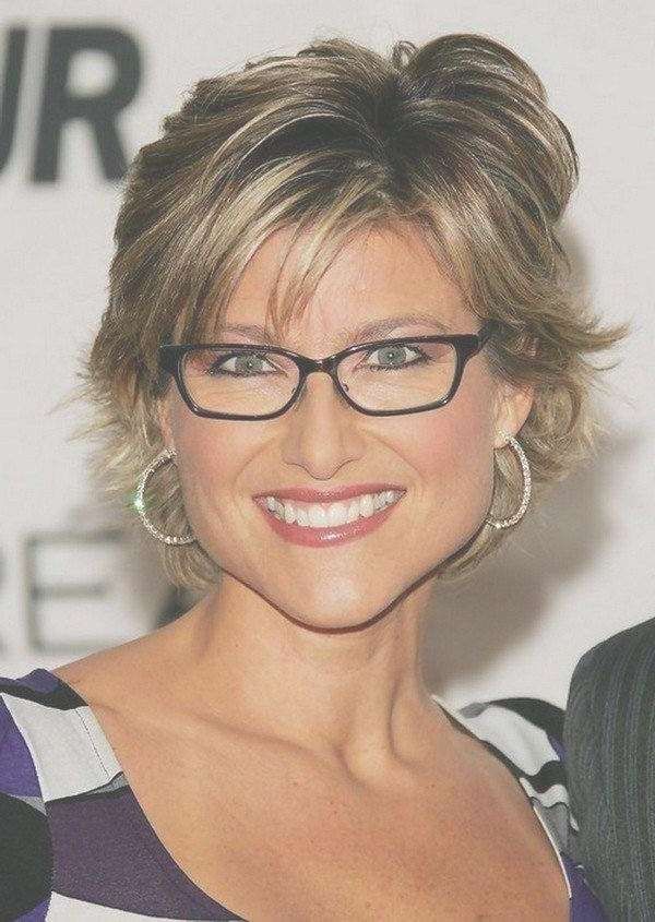 111 Hottest Short Hairstyles For Women 2018 – Beautified Designs Intended For Newest Medium Haircuts For Women Who Wear Glasses (Photo 14 of 25)