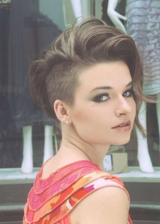 12 Best Medium Haircuts For Round Faces You Should Try Intended For Latest Half Shaved Medium Hairstyles (View 12 of 25)