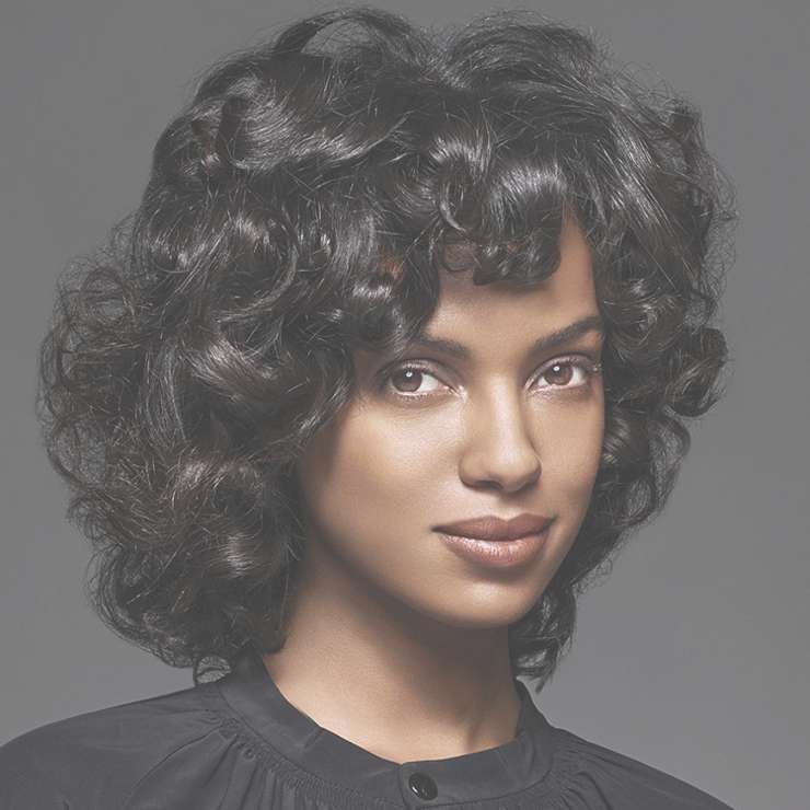 12 Medium Curly Hairstyles And Haircuts For Women 2017 Intended For Most Current Curly Medium Hairstyles For Black Women (Photo 9 of 15)