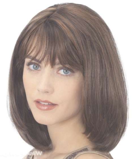 14 Finest Medium Length Hairstyles For Round Faces | Circletrest For Latest Medium Hairstyles For Round Faces With Bangs (Photo 18 of 25)