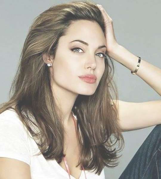 16 Best Hair Styles Images On Pinterest | Hair Cut, Hairdos And Throughout Best And Newest Angelina Jolie Medium Hairstyles (Photo 14 of 15)
