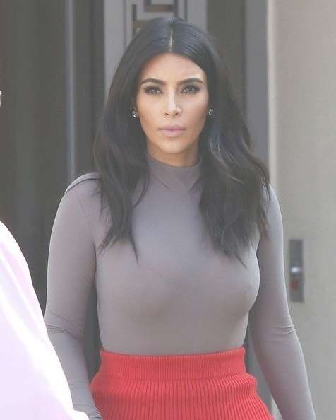 20 Kim Kardashian Hairstyles – Ciao Bella Body Regarding Current Kim Kardashian Medium Hairstyles (Photo 18 of 25)