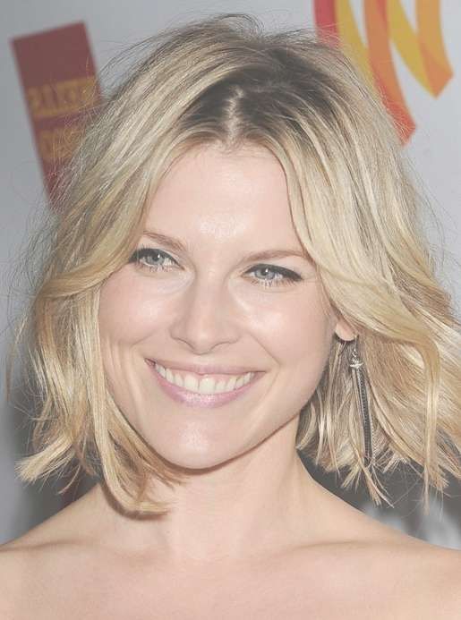 20 Layered Hairstyles For Thin Hair – Popular Haircuts Throughout Most Popular Medium Haircuts For Thin Wavy Hair (Photo 6 of 15)