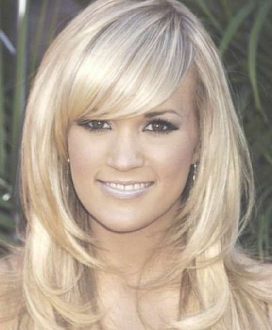20 Medium Layered Haircuts Intended For Most Recently Layered Medium Haircuts With Side Bangs (View 12 of 25)