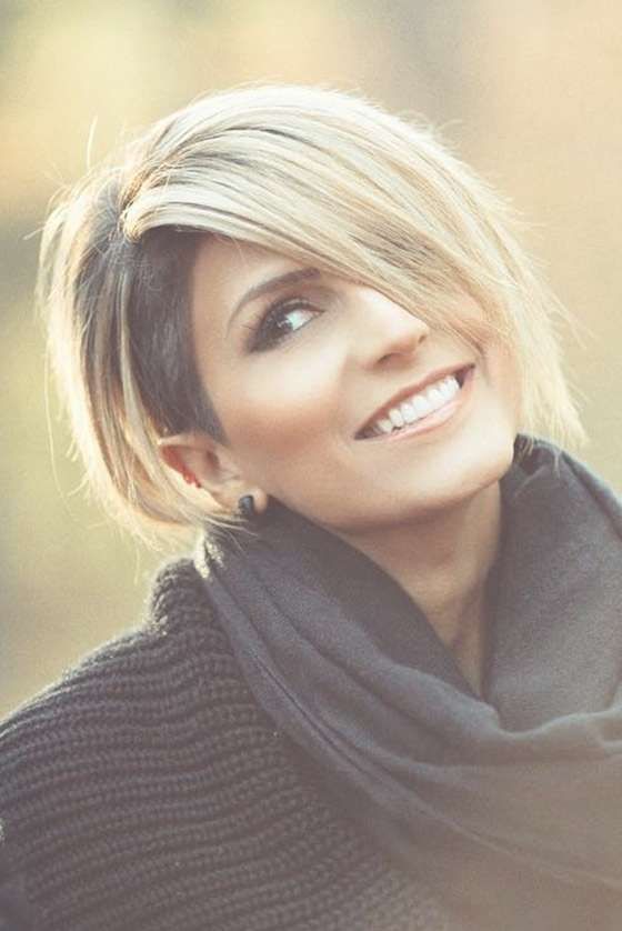 20 Most Flattering Asymmetrical Bob Hairstyles With Uneven Bob Haircuts (Photo 20 of 25)
