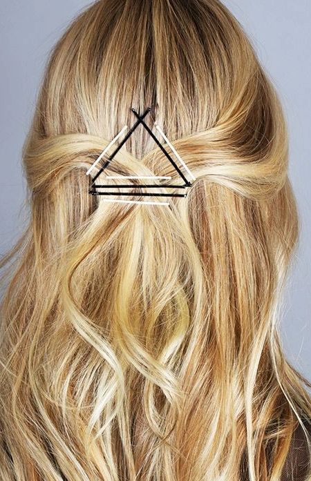 2017 Creative Bobby Pin Hairstyles | New Haircuts To Try For 2018 Intended For Latest Medium Hairstyles With Bobby Pins (Photo 21 of 25)