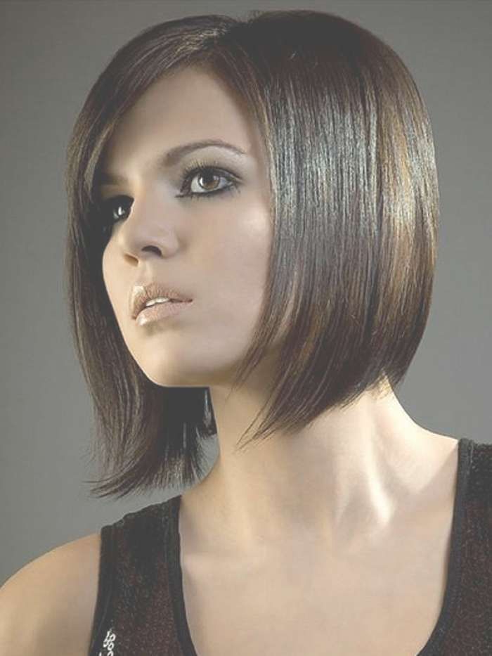 25 Hot & Sexy Medium Hairstyles For Women Regarding Most Recent Super Medium Haircuts For Girls (View 11 of 16)
