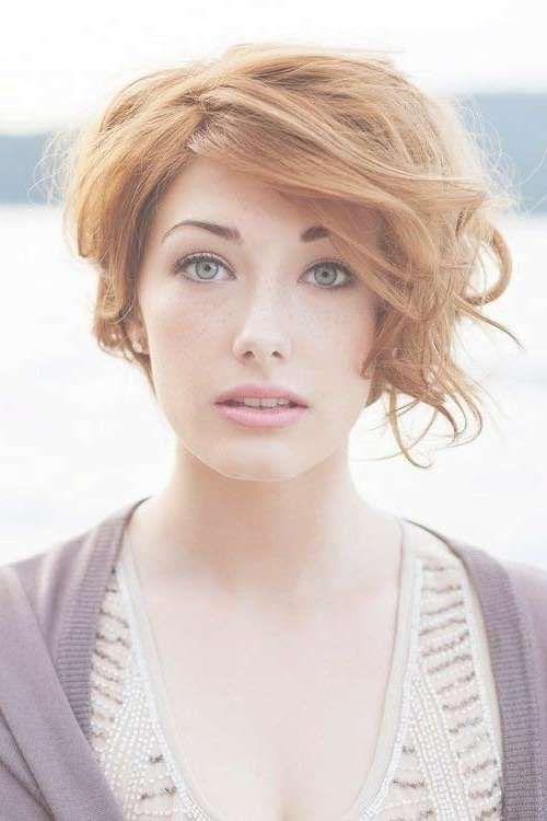 25 Short Haircuts For Curly Wavy Hair | Short Hairstyles With Regard To Ginger Bob Haircuts (Photo 22 of 25)