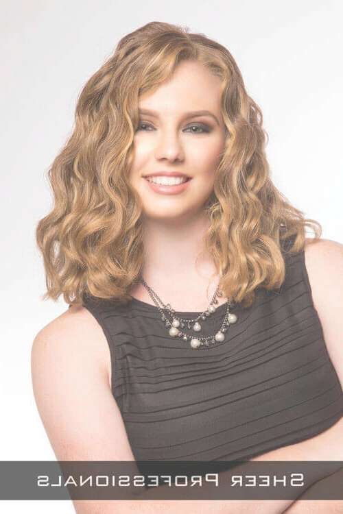 28 Effortlessly Chic Medium Length Wavy Hairstyles For Current Thick Curly Hair Medium Hairstyles (View 15 of 15)
