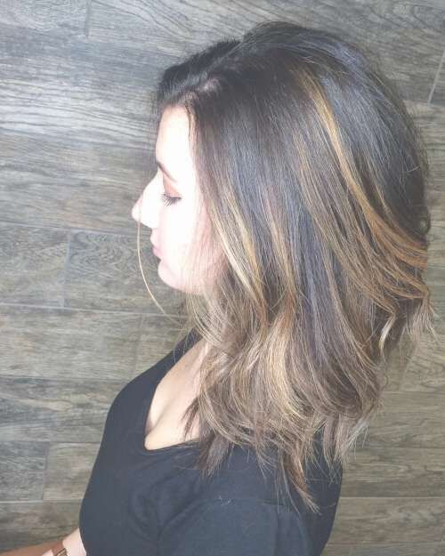 30 Top Shoulder Length Hair Ideas To Try (updated For 2018) With Regard To Recent Spunky Medium Hairstyles (Photo 10 of 15)