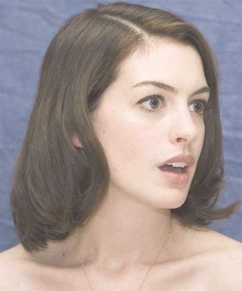 Anne Hathaway Hairstyles In 2018 In Most Recent Anne Hathaway Medium Haircuts (View 20 of 25)