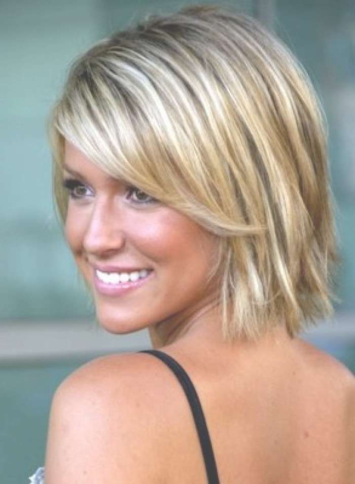 Best 25+ Medium Stacked Haircuts Ideas On Pinterest | Stacked Bob Regarding Most Popular Cute Medium Haircuts For Thin Straight Hair (Photo 13 of 25)