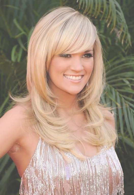 Carrie Underwood Layered Long Blonde Hairstyles With Bangs Regarding Most Up To Date Carrie Underwood Medium Haircuts (Photo 20 of 25)
