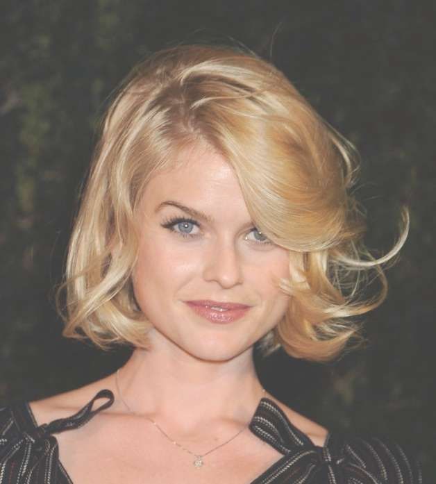Celebrity Curly Bob Hairstyles – Hairstyles Weekly Within Curled Bob Haircuts Curled (View 2 of 25)