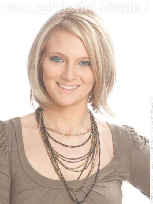 Choppy Bob Hairstyles: 25 Stunning Choppy Bobs With Most Up To Date Medium Haircuts Bobs Crops (View 11 of 25)