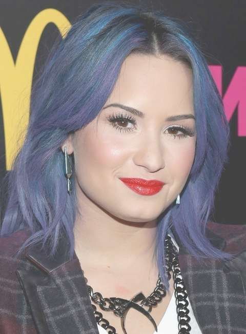 Demi Lovato Hairstyles: Ombre Haircut – Pretty Designs In Most Up To Date Demi Lovato Medium Hairstyles (View 11 of 25)