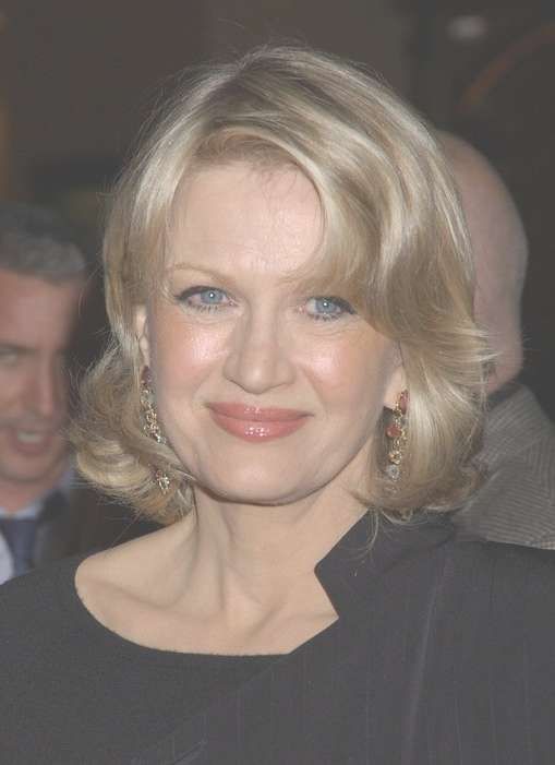 Diane Sawyer Medium Wavy Hairstyle For Women Over 50S – Hairstyles Pertaining To Most Recent Medium Haircuts For Women In Their 50S (View 11 of 25)