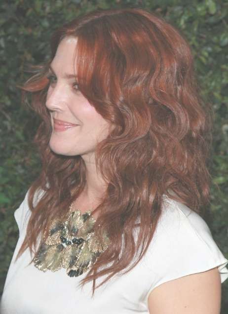 Drew Barrymore Red Curly Hairstyle – Popular Haircuts Regarding 2018 Drew Barrymore Medium Haircuts (View 25 of 25)