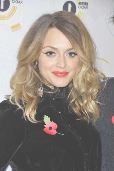 Fearne Cotton Medium Curls – Shoulder Length Hairstyles Lookbook Inside Newest Medium Hairstyles For Night Out (View 16 of 25)
