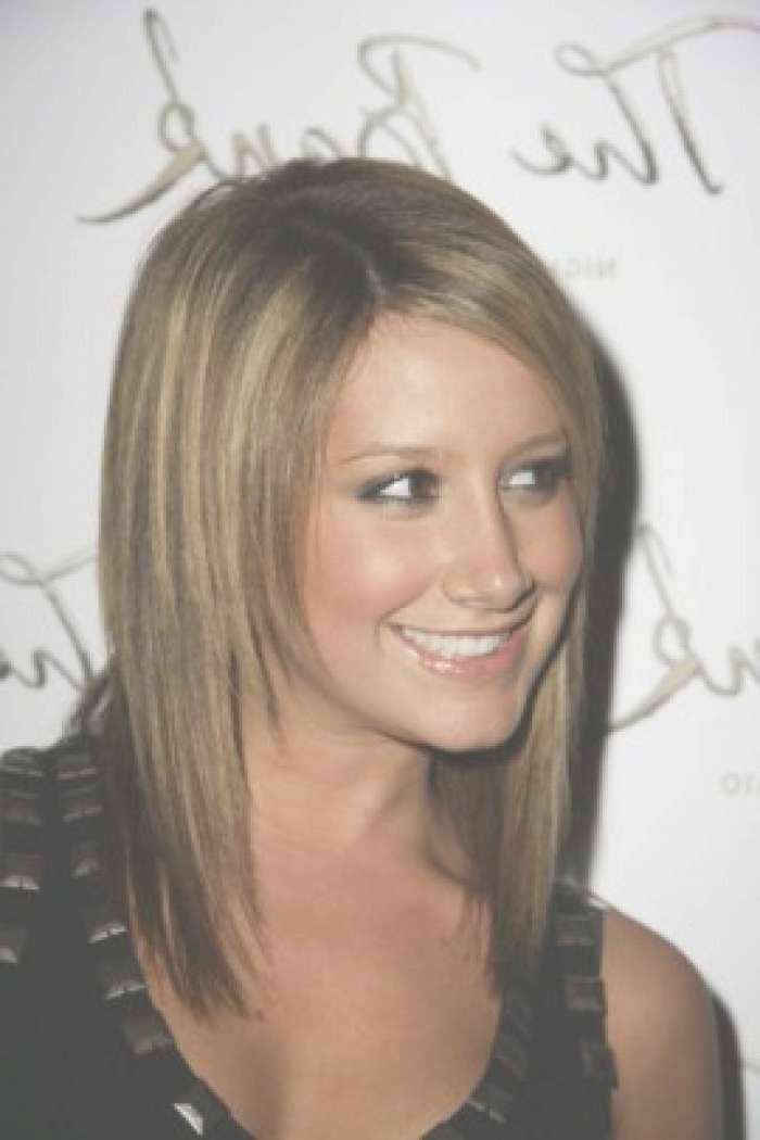 Hairstyles For Girls With Medium Straight Hair Inside Recent Cute Medium Haircuts For Thin Straight Hair (Photo 7 of 25)