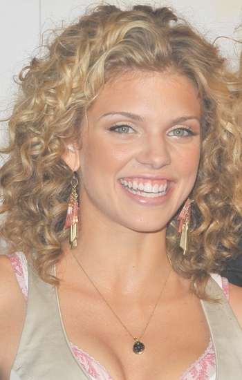 Medium Cut Curly Hairstyles 2017 Within Current Medium Hairstyles For Very Curly Hair (Photo 11 of 15)