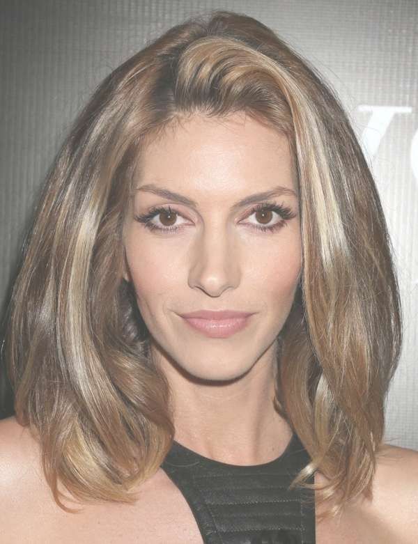 Medium Cut Hairstyles For Thick Hair With Regard To Current Medium Medium Haircuts For Thick Wavy Hair (Photo 6 of 25)