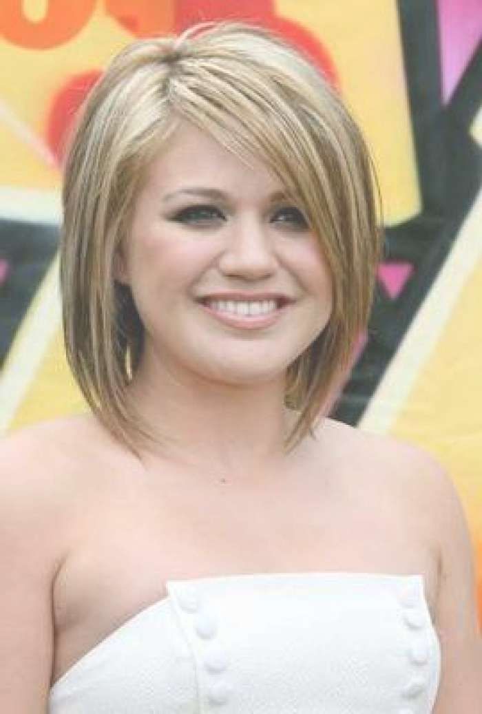 Medium Haircuts For Angled Faces Pertaining To Most Recently Short Medium Haircuts For Round Faces (Photo 25 of 25)