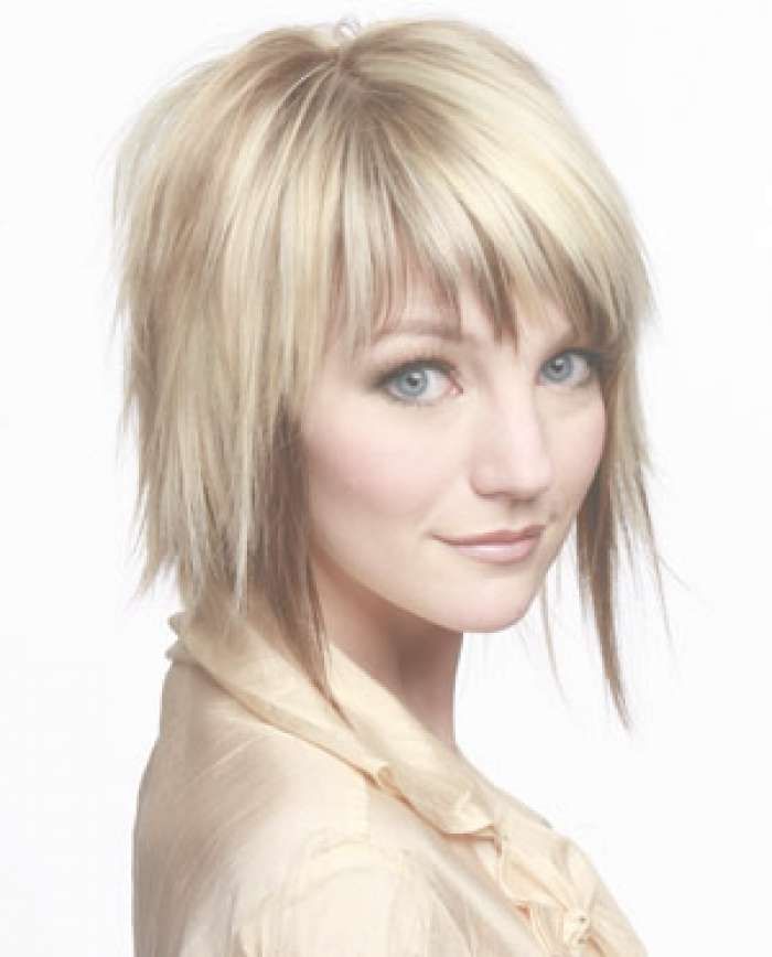 Medium Hairstyles For Oval Faces Within Most Recently Best Medium Hairstyles For Long Faces (Photo 5 of 25)