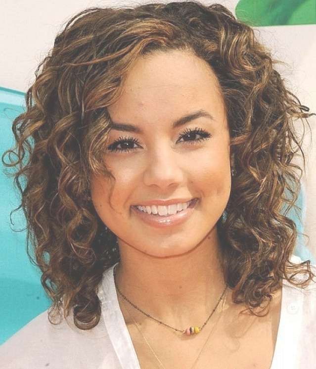 Medium Length Hairstyles For Curly Hair Round Face For Recent Medium Haircuts For Curly Hair And Round Face (View 11 of 25)