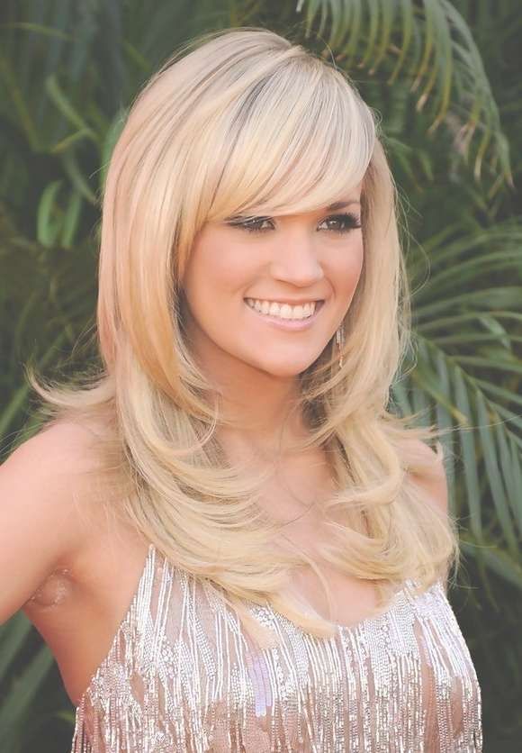 Medium Length Layered Haircuts With Side Swept Bangs With Regard To 2018 Cute Medium Haircuts With Bangs And Layers (View 15 of 25)