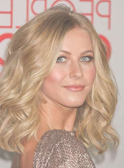 Medium, Romantic Hairstyles For Thick Hair – Beauty Riot Within Recent Julianne Hough Medium Hairstyles (View 16 of 25)