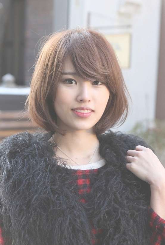 Messy Medium Bob With Long, Sexy Fringe – Simple Easy Daily Asian With Most Recent Side Swept Bangs Medium Hairstyles (Photo 24 of 25)