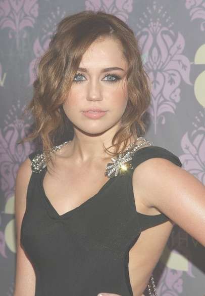 Miley Cyrus Haircut – Hairstyles Weekly In Newest Miley Cyrus Medium Haircuts (View 12 of 25)