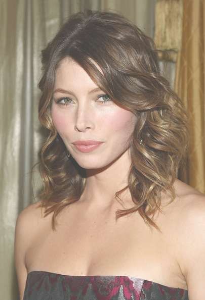 More Pics Of Jessica Biel Medium Wavy Cut (22 Of 41) – Shoulder In Latest Dinner Medium Hairstyles (View 2 of 16)