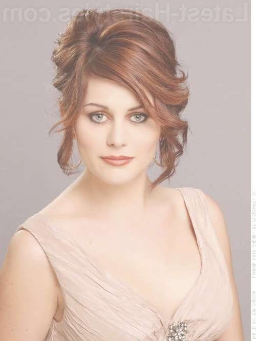 Prom Hairstyles For Medium Length Hair – Pictures And How To's In Most Current Medium Hairstyles For Balls (View 16 of 25)