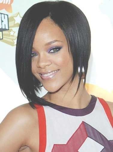 Rihanna Long Bob Hairstyle – Hairstyles Weekly Throughout Rihanna Bob Haircuts (Photo 3 of 25)