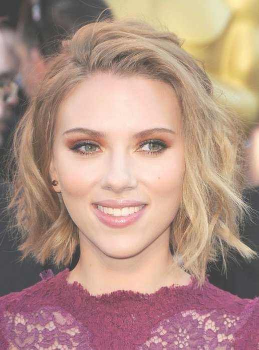 Scarlett Johansson Hairstyles – Celebrity Latest Hairstyles 2016 Throughout Latest Scarlett Johansson Medium Hairstyles (Photo 7 of 15)
