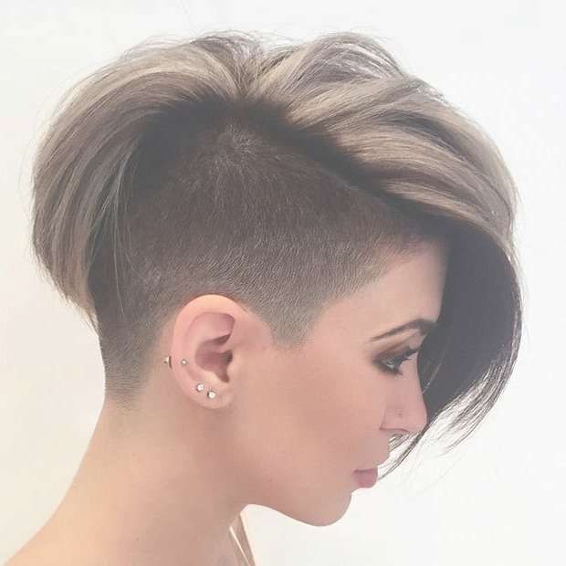 The 25+ Best Funky Hairstyles For Long Hair Ideas On Pinterest Within 2018 Funky Medium Haircuts For Fine Hair (Photo 22 of 25)