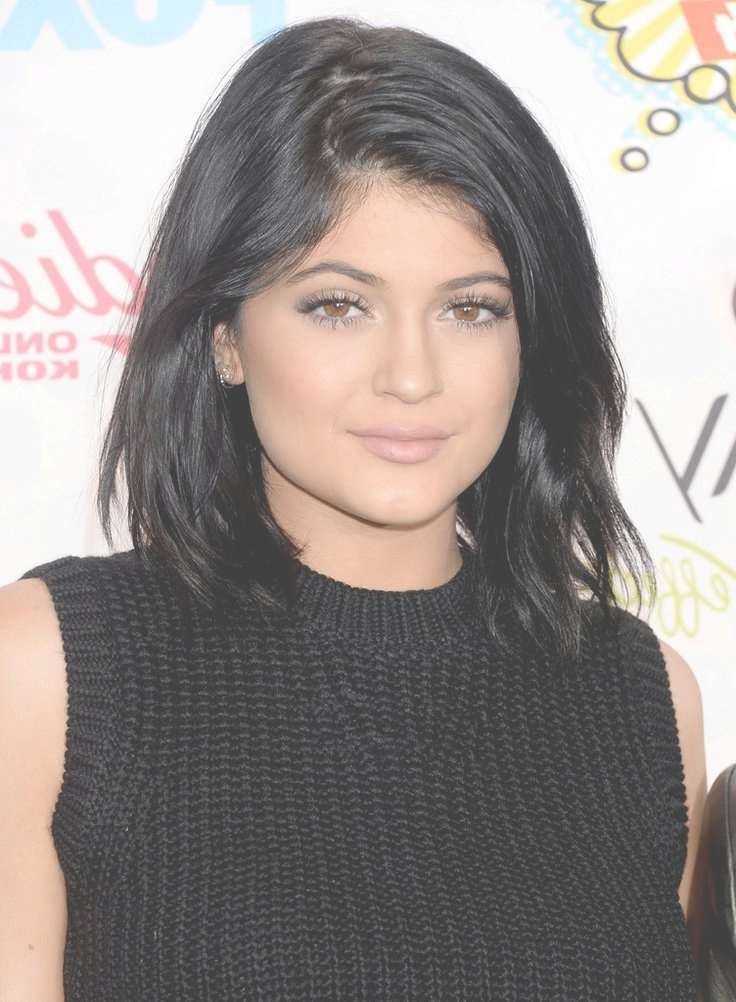 The 25+ Best Kylie Jenner Hair Medium Length Ideas On Pinterest Regarding Latest Kris Jenner Medium Haircuts (Photo 19 of 25)